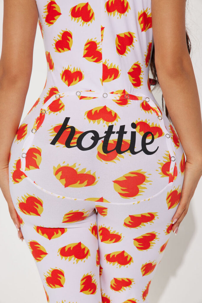 New Hottie Alert!