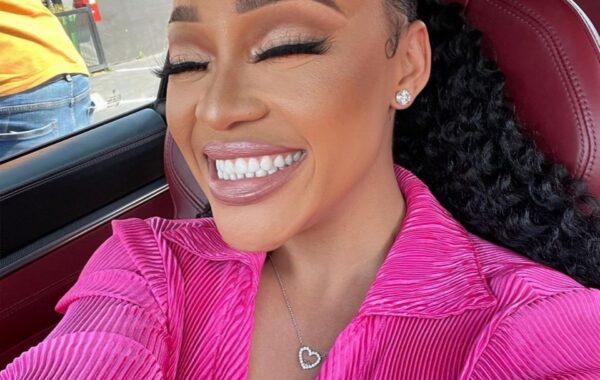 What’s Hot: Thando Thabethe to rub shoulders with the Kardashians