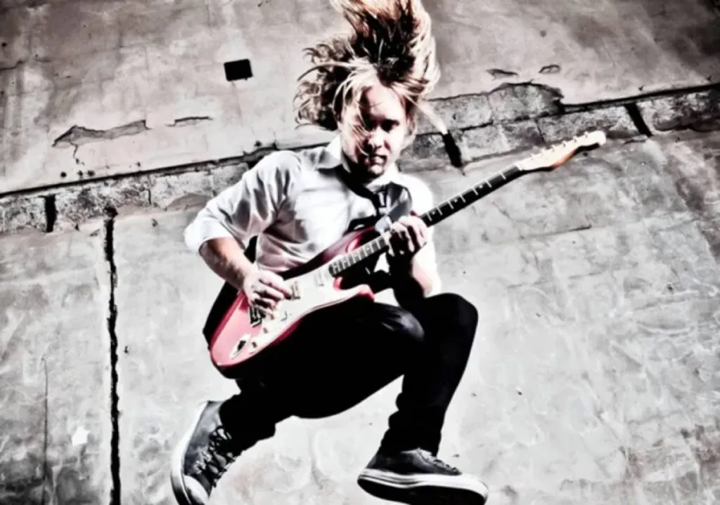 Shaun Jacobs opens up for Nickelback