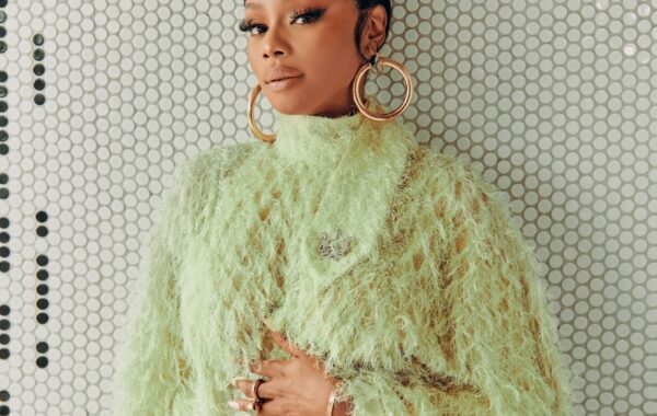What’s Hot: Bonang sizzles on Women’s Health cover