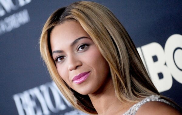 Beyonce’s got a new hairdo and it’s hot!