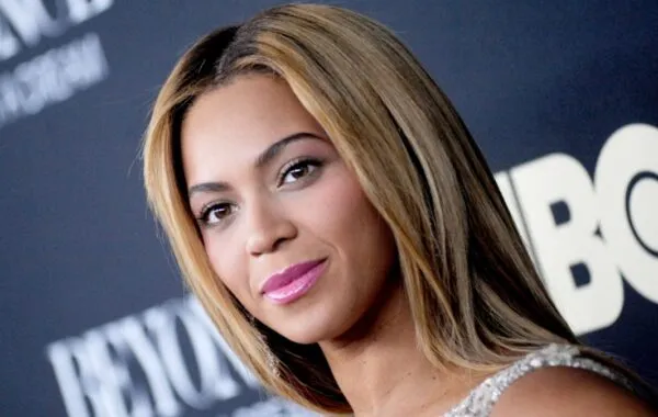 Beyonce’s got a new hairdo and it’s hot!