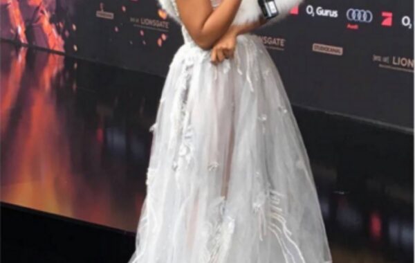What’s Hot: Pics: Nomzamo attends Hunger Games world premiere