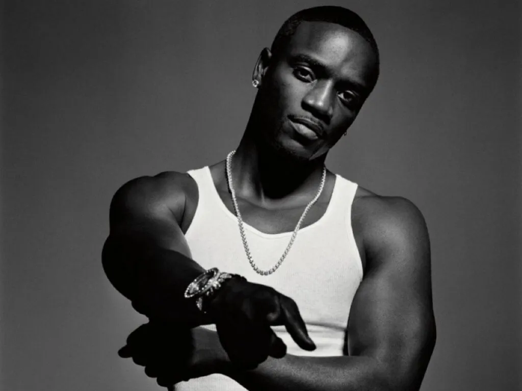 Akon bridges the African gap