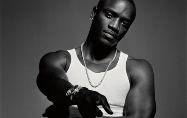 Akon bridges the African gap