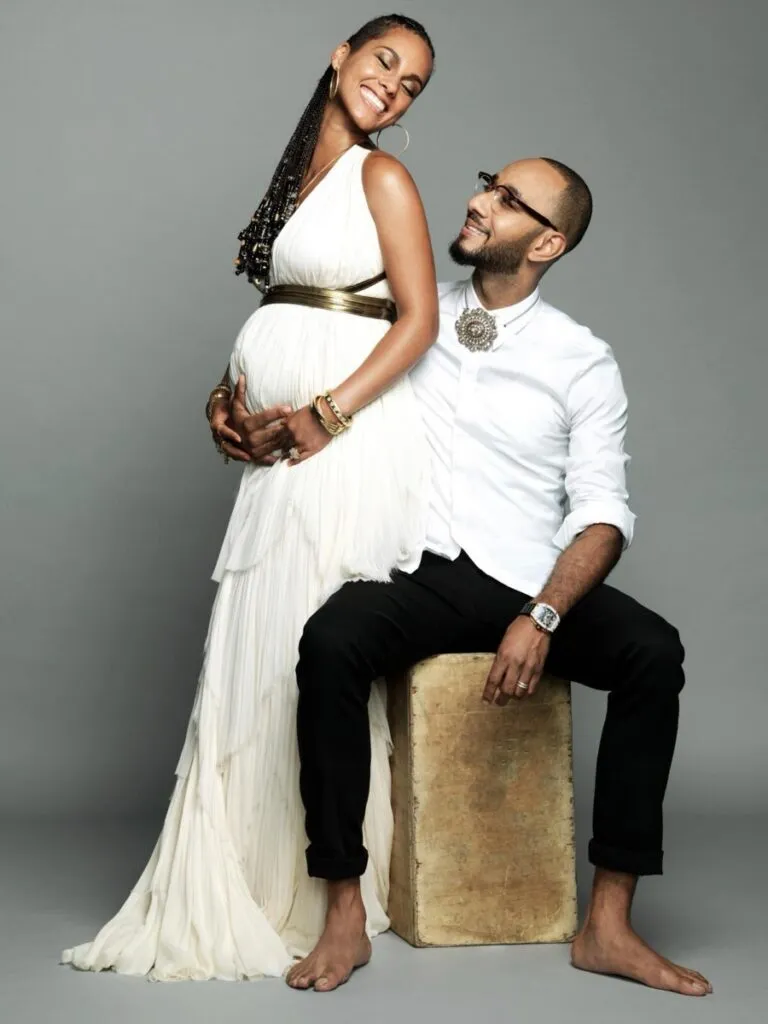 This girl is on fire-Alicia Keys is pregnant!