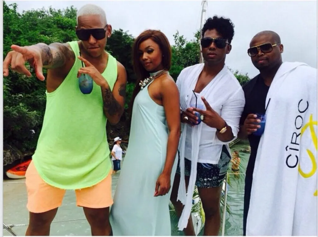 What’s Hot: Pics: Bonang, D’banj and more take Mauritius