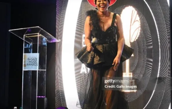What’s Hot: #TBT: Andile Gaelesiwe used to make us get down!