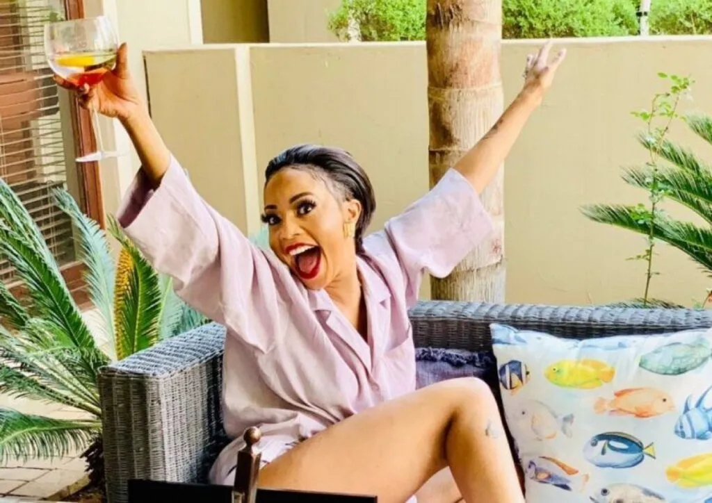 What’s Hot: Kelly Khumalo living it up in Zanzibar