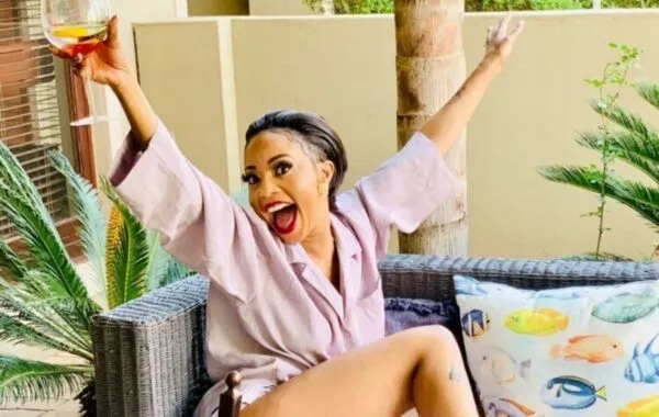 What’s Hot: Kelly Khumalo living it up in Zanzibar