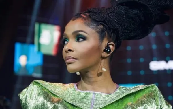 What’s Hot: Simphiwe Dana: 16 Days of Activism is not effective