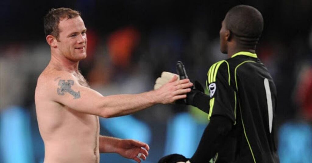 What’s Hot: World continues to mourn Senzo’s death