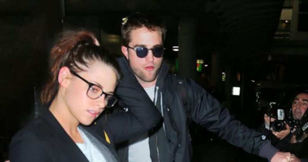 Robert Pattinson happy with reunion