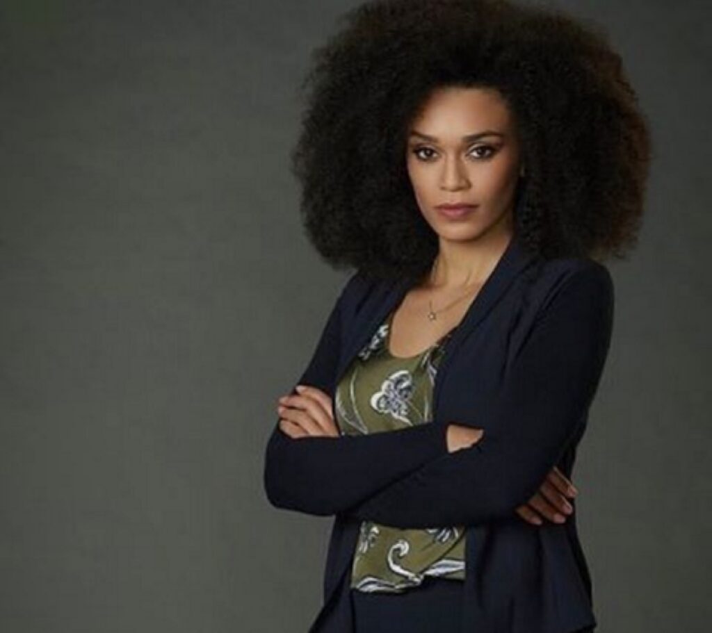 Pearl Thusi gives back