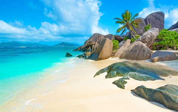 What’s Hot: Lira’s Seychelles adventure