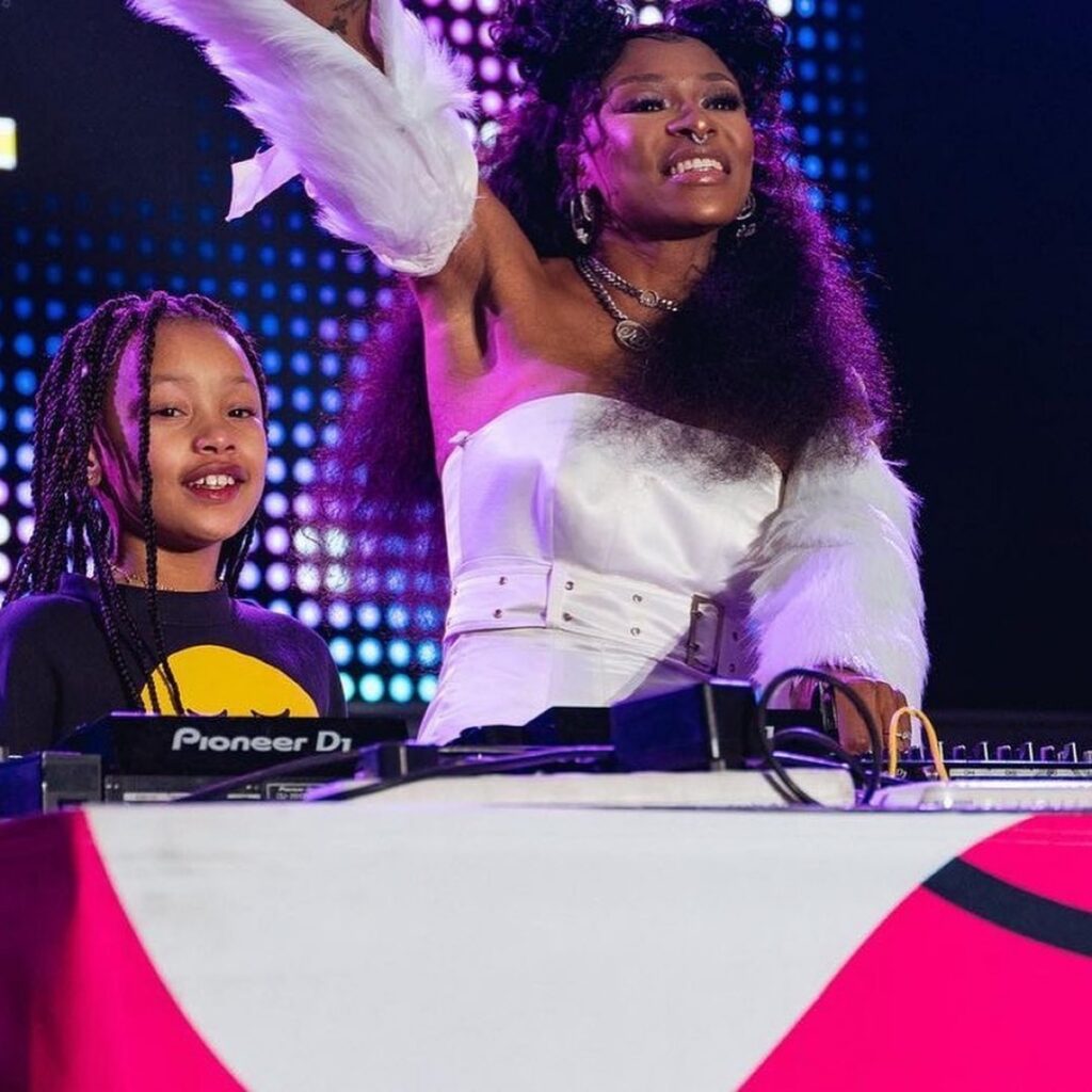 What’s Hot: Kairo stole DJ Zinhle’s heart in 2015