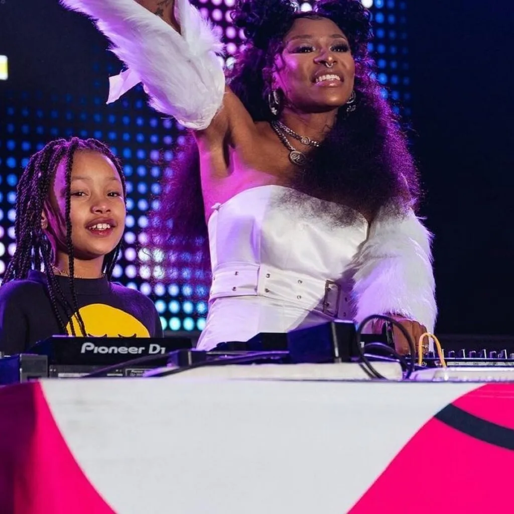 What’s Hot: Kairo stole DJ Zinhle’s heart in 2015