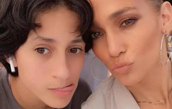 Jennifer Lopez Puts Kids First