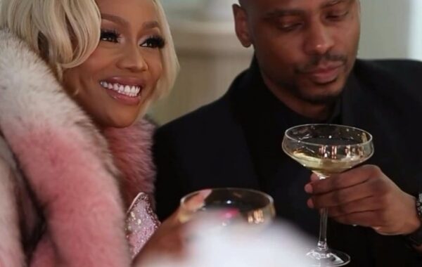 What’s Hot: Bonang just loves her man