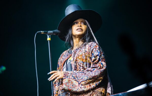 Erykah Badu heading to SA
