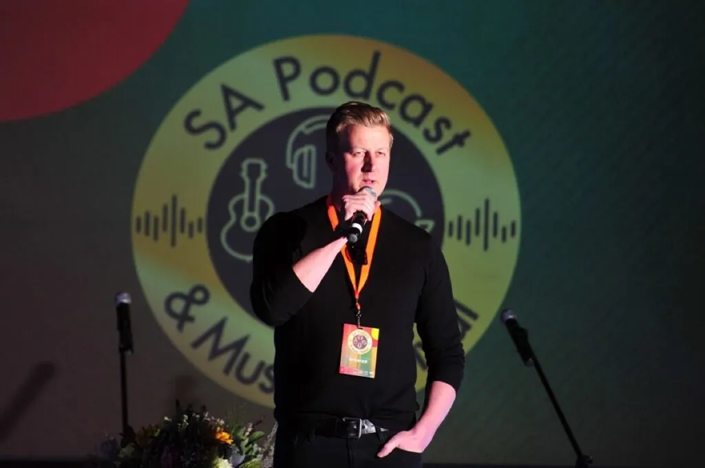 Gareth Cliff set to present at Music conference