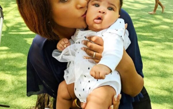 What’s Hot: Meet Siba Mtongana’s baby girl
