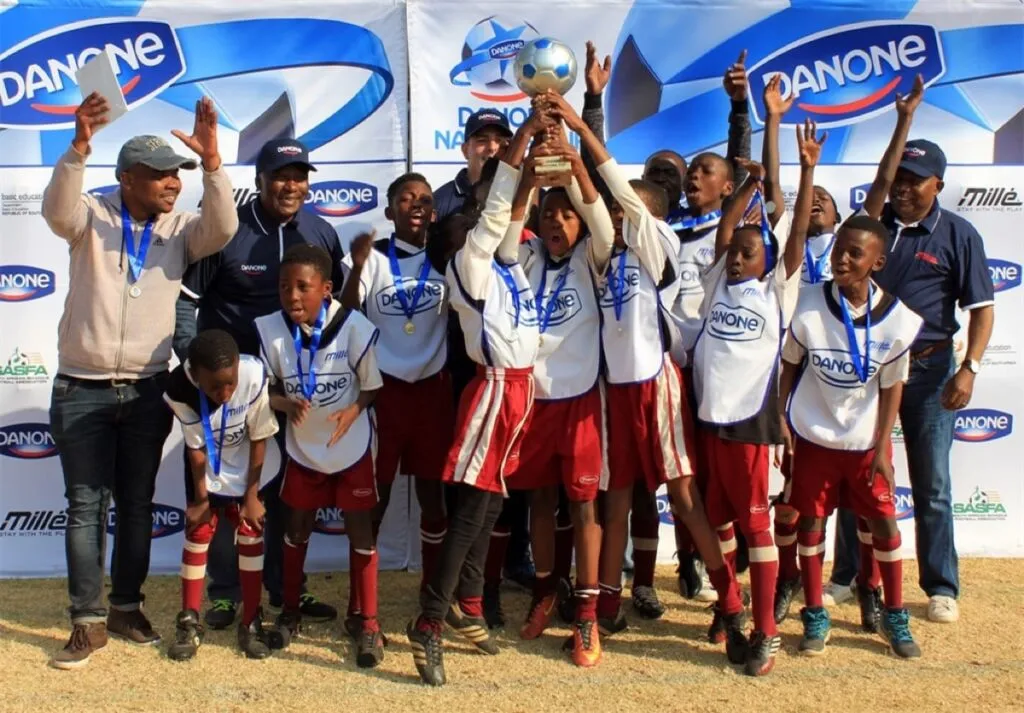 What’s Hot: Minnie supports Danone Nations Cup team