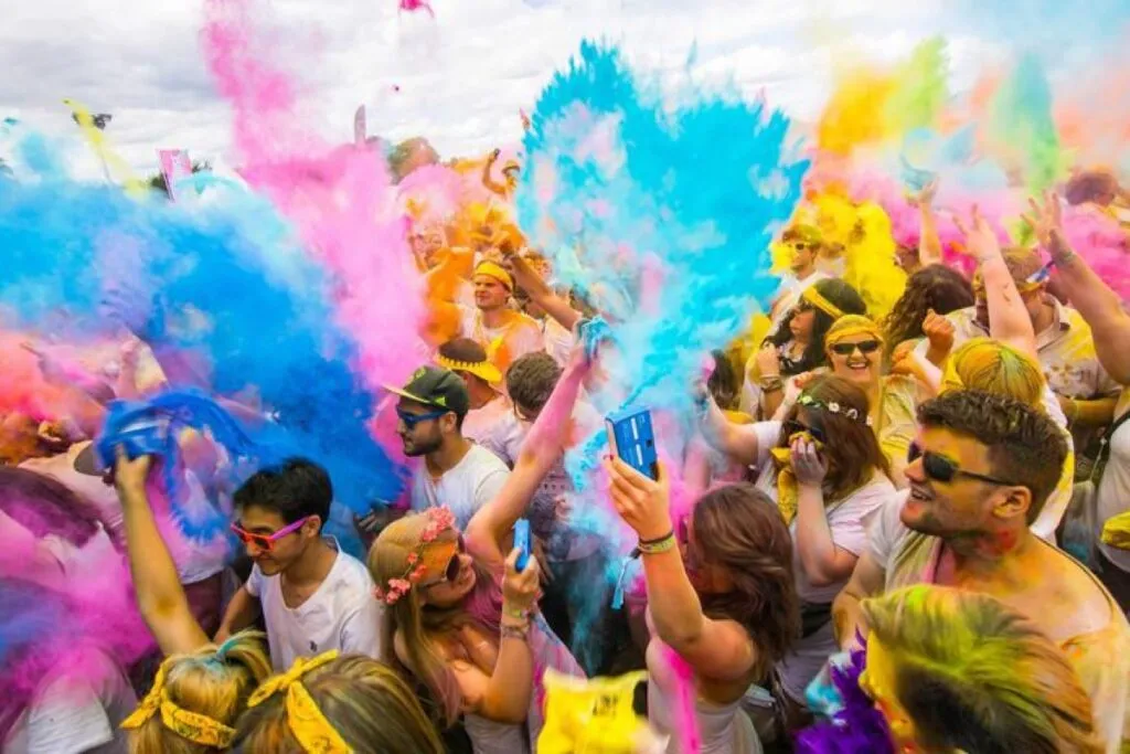 We are One colour Festival through fresh eyes