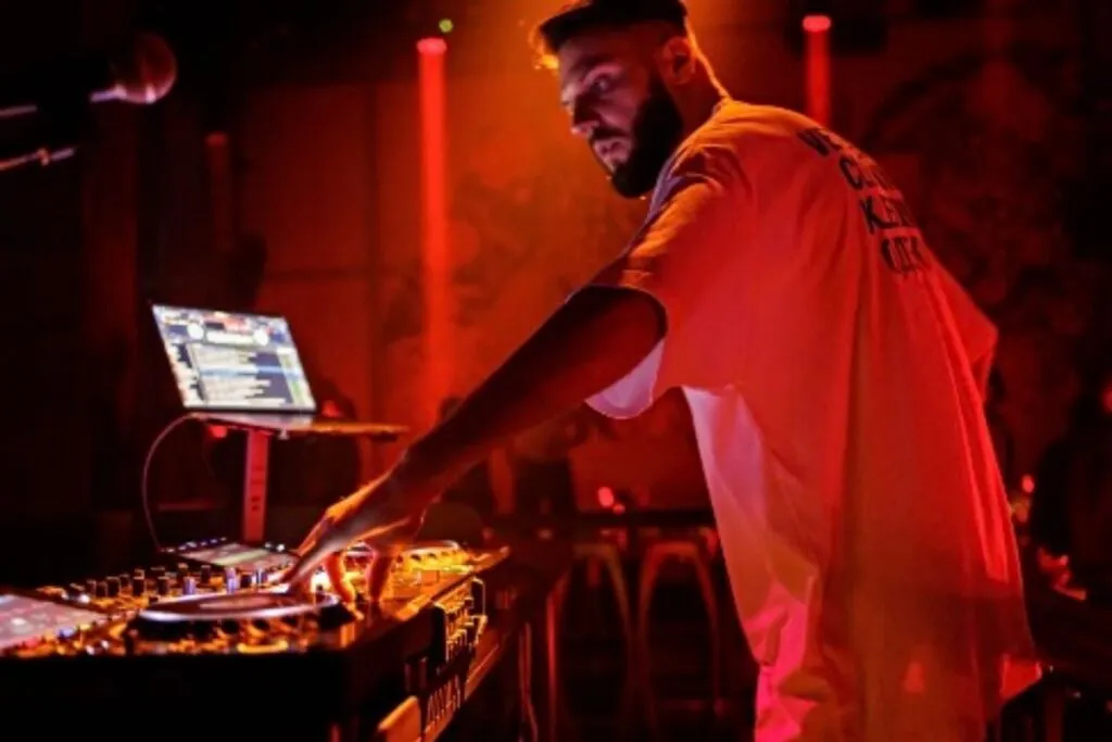 What’s Hot: ZAlebs enters the DJ battling scene