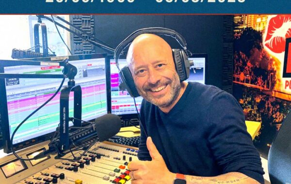 Mark Pilgrim bids emotional goodbye to radio