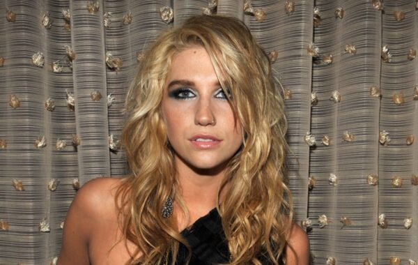 Kesha is Bisexual