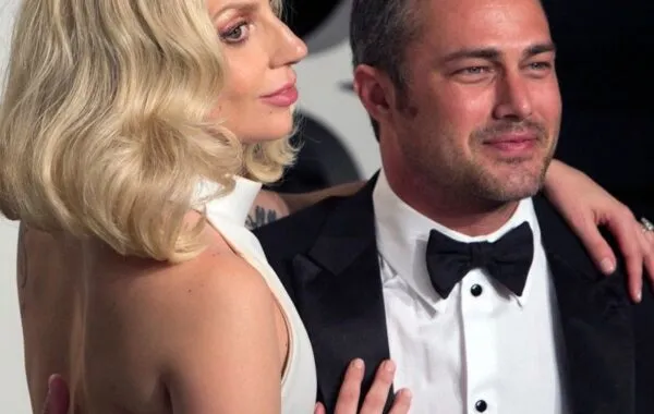 Taylor Kinney cooking Valentine’s meal for Lady Gaga’s dog