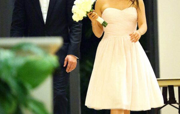 What’s Hot: It’s a girl for Ashton and Mila