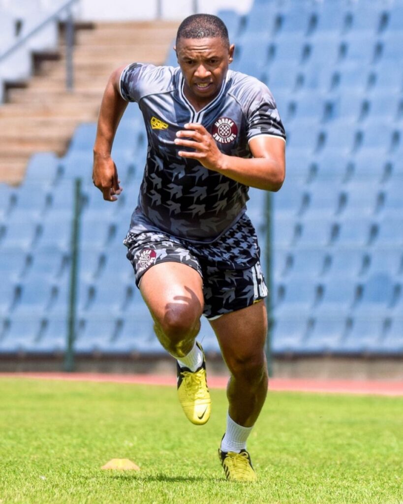 What’s Hot: LOL! Fans mock Andile Jali