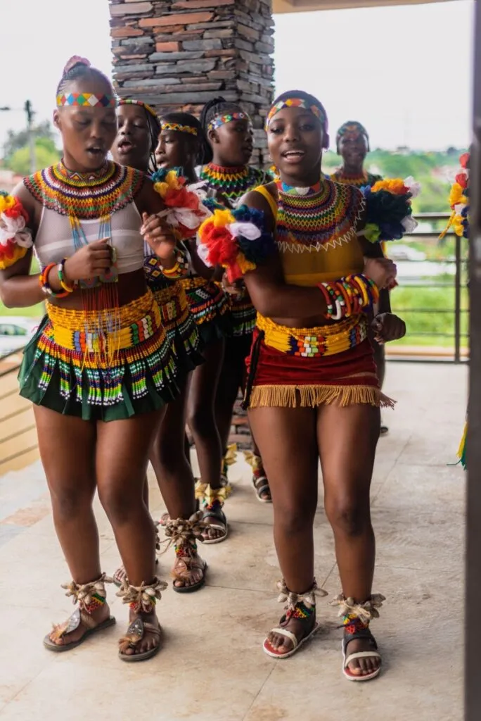 Reviews: #DateMyFamily: Zulu girls take over