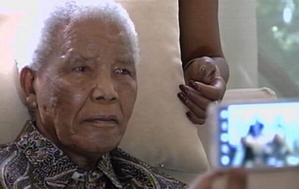 Mandela back in hospital
