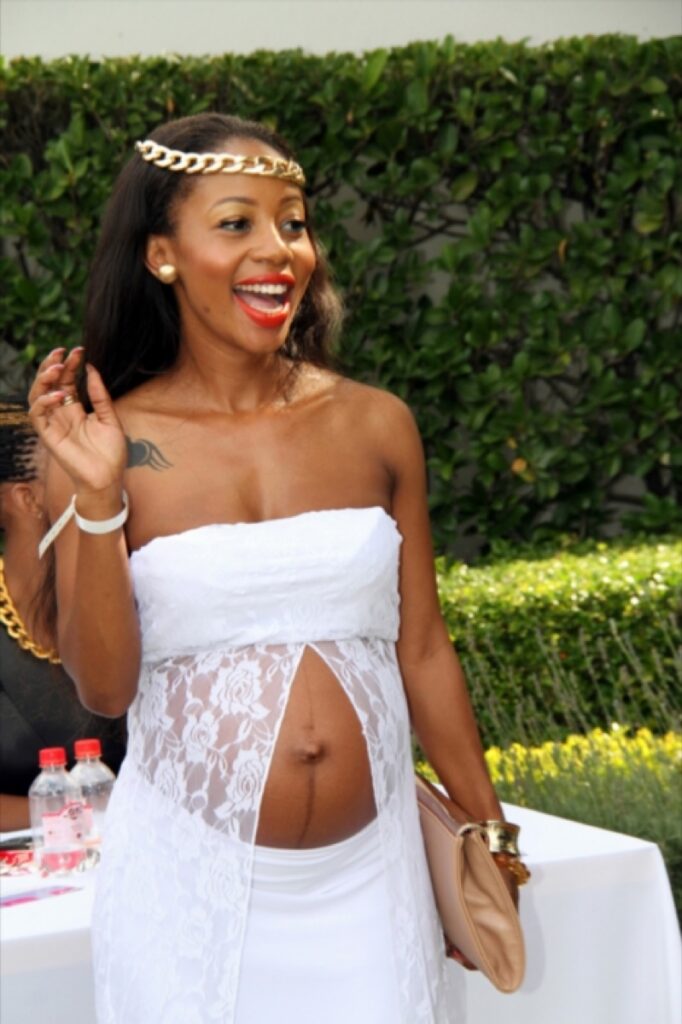 Pregnant Kelly DUMPED by Senzo