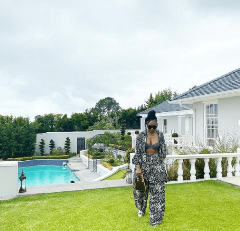 Nomzamo Mbatha home for the holidays?