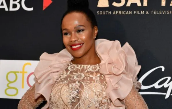 Sindi Dlathu Warns Of Fake Twitter Account