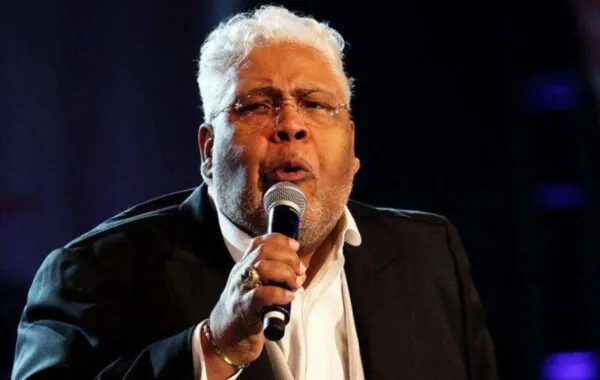 Legendary Gospel Singer Dies