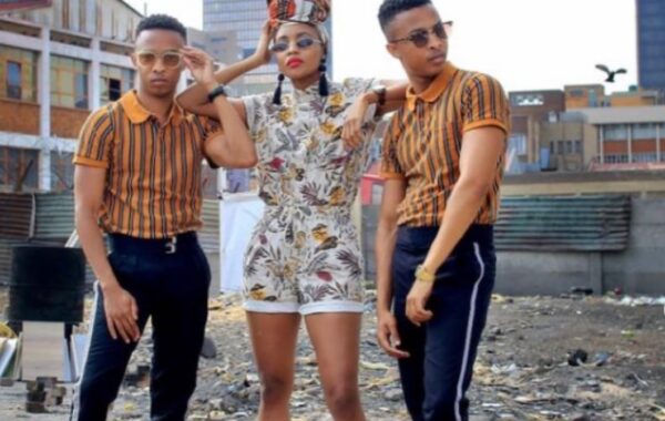 Which Mampofu twin are you feeling?