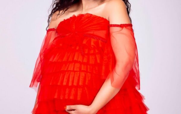 Lulu Hela Shows Off Her Baby Bump