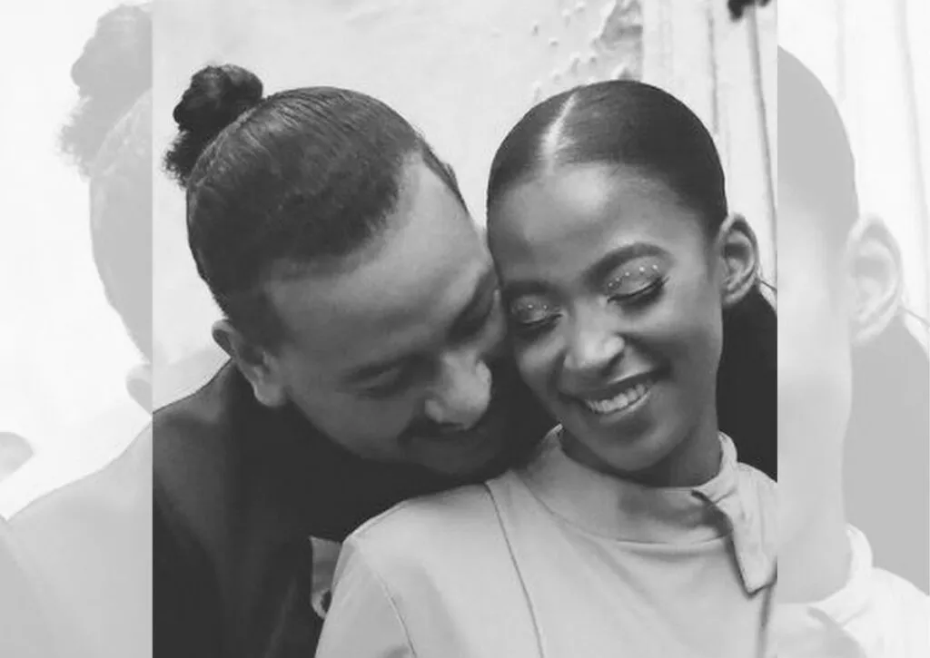 “Mpho Took Infatuation For Love. There Is No Love Here” Tweeps