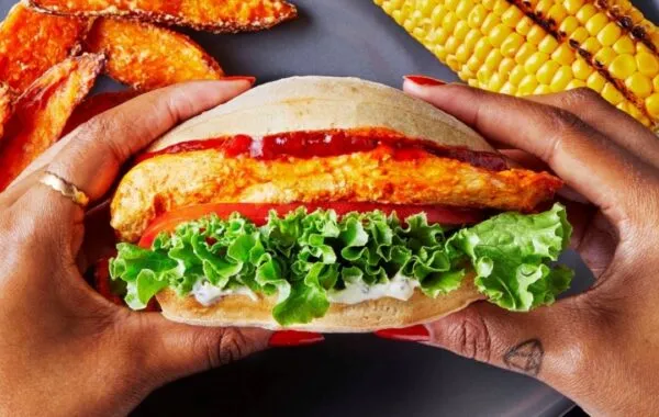 Nando’s spoofs hungry parliamentarians