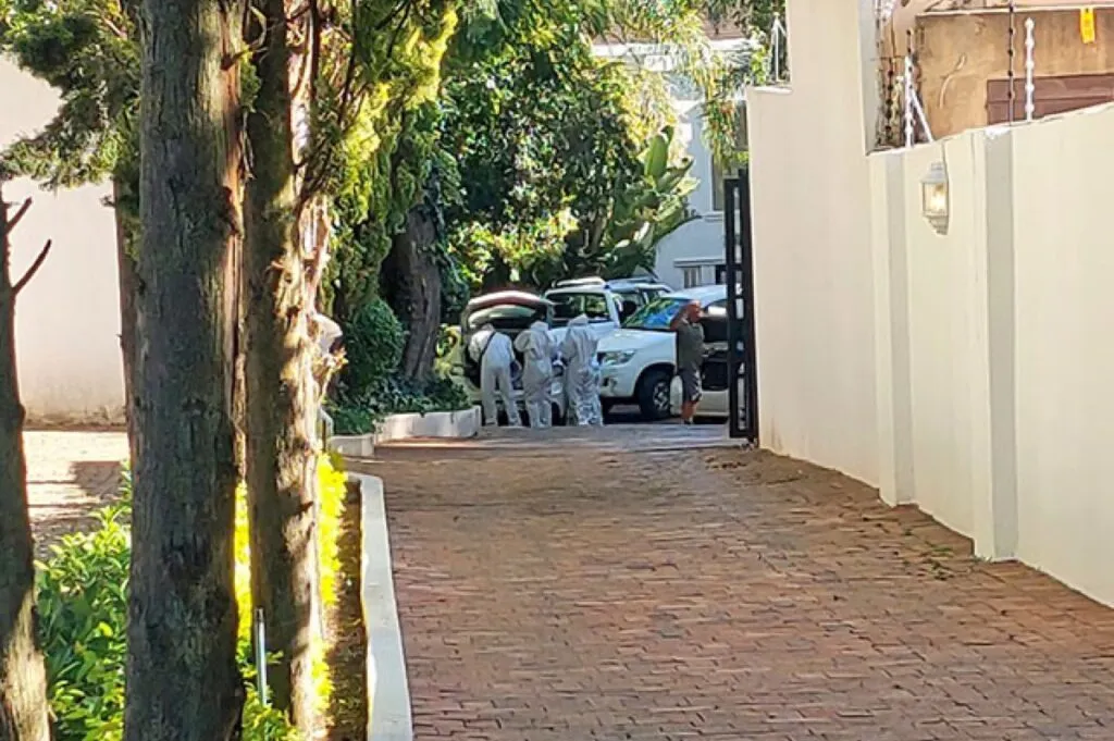 Police Search For A ‘Buried’ Body At Thabo Bester & Dr Nandipha Magudumana’s Rented Mansion