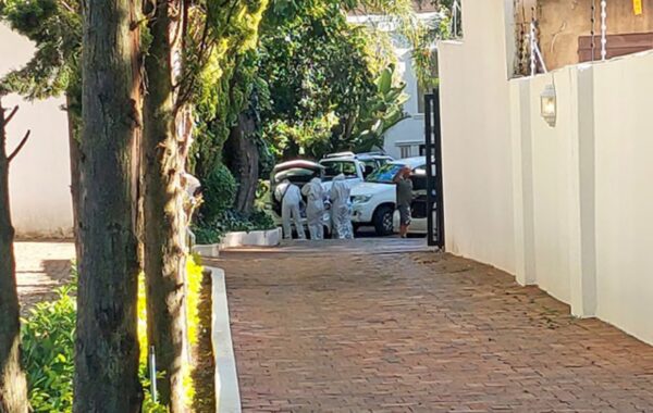 Police Search For A ‘Buried’ Body At Thabo Bester & Dr Nandipha Magudumana’s Rented Mansion